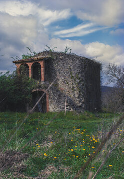 old farm house