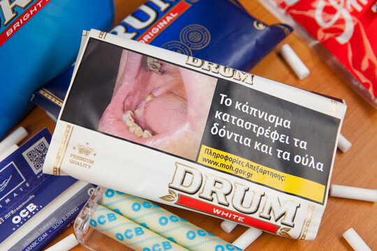 Pouch of Drum White rolling tobacco