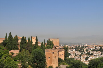 Obraz premium Morning at the Alhambra of Granada in the Covid-19-pandemic