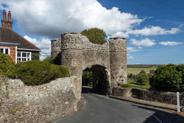 Fototapeta na wymiar Medieval Town Gate, Strand Hill, Winchelsea, East Sussex, England