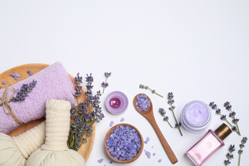Obraz na płótnie Canvas Composition with lavender flowers and natural cosmetic products on white background, top view
