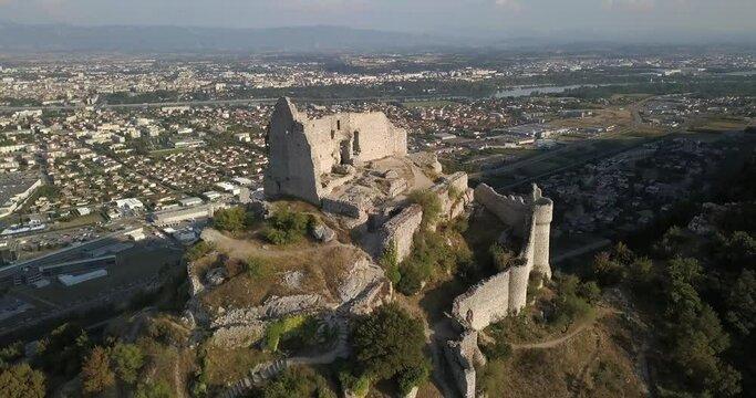 Ch&acirc;teau de Crussol Valence