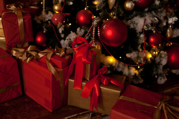 Beautiful Christmas background with giftbox