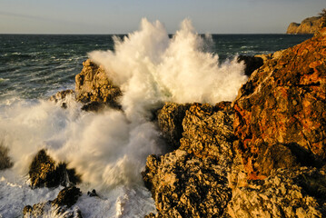 olas, Son Beltran, Deià.Costa de Tramuntana.Mallorca. Baleares.España.