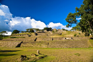 Old ruins of a building on a landscape, Tonina, Ocosingo, Chiapas, Mexico