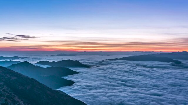 Timelapse of Sunrise at Mirador Cuatro Palos, Pinal de Amoles, Quer&eacute;taro, M&eacute;xico
