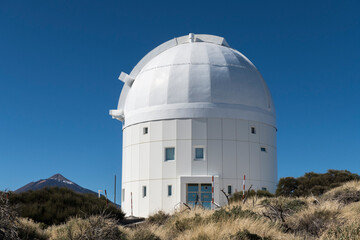 Fototapeta premium Astronomische beobachtungsstation 2