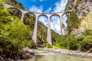 Photo sur Plexiglas Viaduc de Landwasser Landscape with Landwasser Viaduct in summer, Filisur, Switzerland