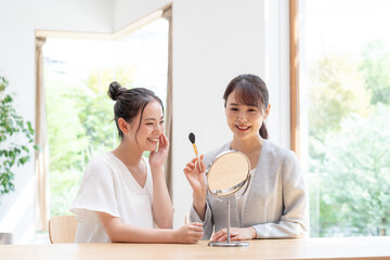 美容アドバイザー