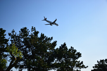 青空と飛行機