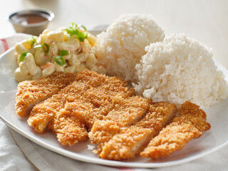 chicken katsu hawaiian bbq plate lunch with white rice and macaroni salad