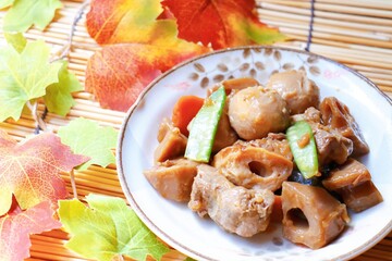 筑前煮（炒り鶏、がめ煮、筑前炊き）　福岡県の郷土料理