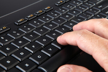 hand on keyboard