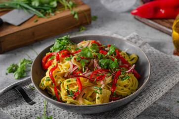 Fresh pasta with fried chicken
