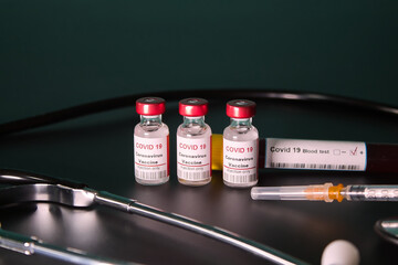 Ready to inject vaccine Covid 19 kit.