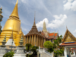 Naklejka premium Wat Phra Kaew Temple of the Emerald Buddha,Landmark of Thailand in which tourists from all over the world do not miss to visit.
