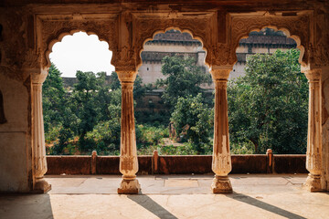 Orchha Fort Rai Parveen Mahal in Orchha, India - obrazy, fototapety, plakaty