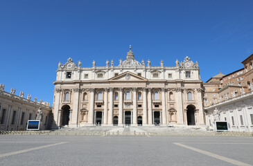 Fototapeta na wymiar St. Peters Basilica in Vatican City without people during the ec