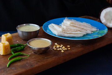 Neer dosa and coconut chutney
