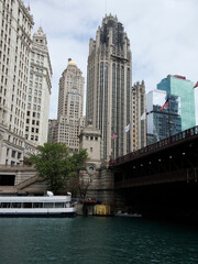 Fototapeta na wymiar Moored Tourist Boat on the Chicago River