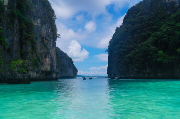 Plakat a Bay on Phi Phi island in Thailand. Landscape