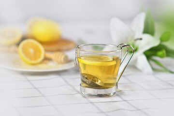 tea with lemon