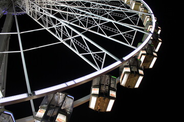 ferris wheel in the park