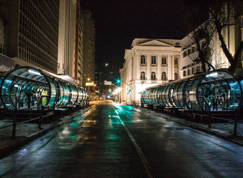 Esta&ccedil;&atilde;o Tubo Central - Curitiba - Brazil - 2017
The Central Tubular Station - Curitiba - Brazil - 2017