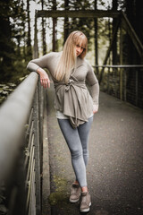 portrait of a blonde woman outdoors fall autumn fashion