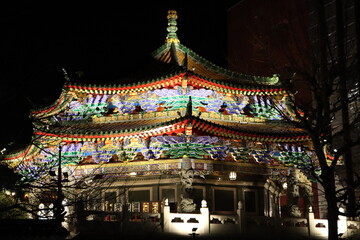 横濱媽祖廟(よこはままそびょう)の夜景・横浜中華街