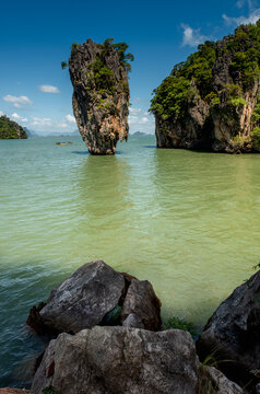  beautiful island in Thailand and clear water