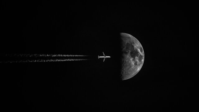 Trayectoria a la luna.