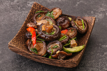 Marinated shiitake mushrooms with herbs