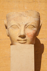 Fototapeta na wymiar Templo de Hatshepsut, Luxor, Valle del Nilo, Egipto