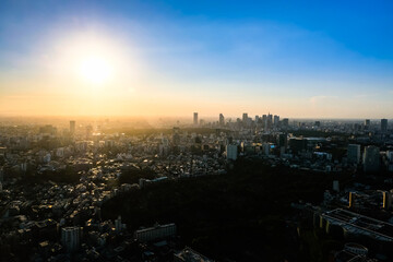 六本木ヒルズから眺める東京の街並み 夕方 西方向