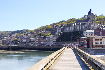 port de la ville du Tréport en Normandie