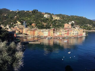 Fototapeta na wymiar Blick auf die Bucht von Portofino in Italien