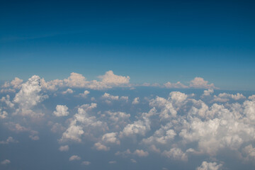 Obraz premium On sky and cloudy