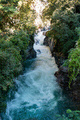 Wildwasser auf der Passer in Meran