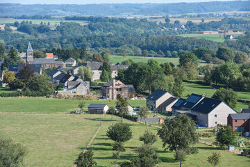 campagne village immobilier logement maison vert bois 