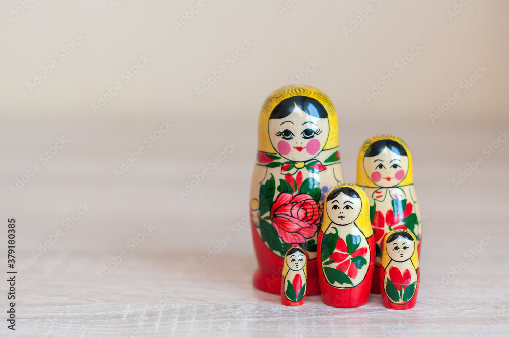 Wall mural Russian doll. set of 5 pieces