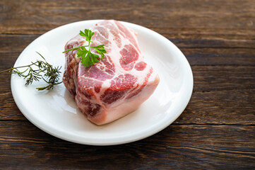 豚肩ロース肉　ブロック