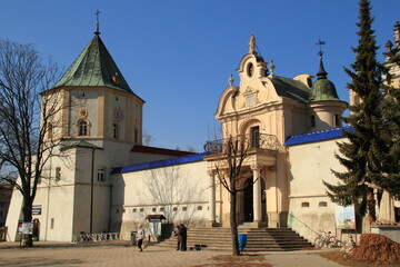 Bazylika i klasztor oo. Bernardynów w Leżajsku © woodyd