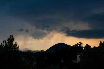 Temporale estivo fotografato a Intra, Verbania, Piemonte, Italia.