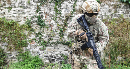 Fototapeta premium airsoft player
