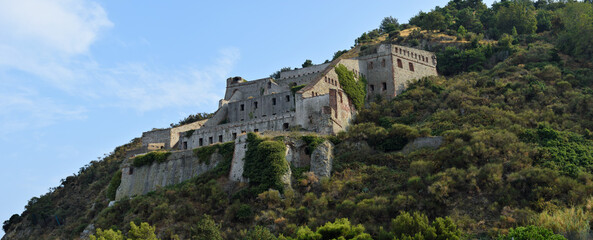 Fototapeta na wymiar Forte di San Giacomo - Vado ligure