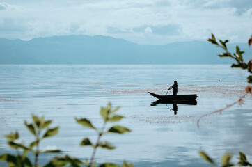 A nice view of a boat on the lake in Guatemala
