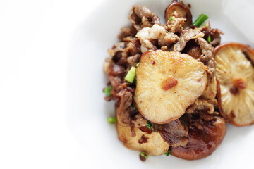 Chinese food, Shiitake mushroom and beef stir fried with green onion on top