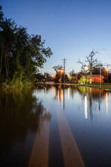 Obraz premium flooded area in florida after hurricane season in the city 