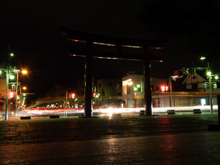 Shirine Gate with traffic beam at Tsurugaoka Hachiman Gu, Buddhism Temple, kamakura, Japan